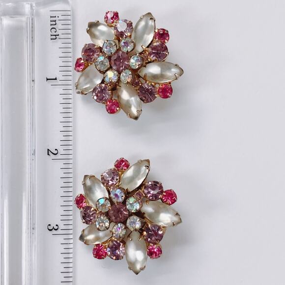 VTG 1950s Clip On Earrings AB Rhinestone Moonglow Frosted Glass Floral Jewelry - Picture 11 of 11